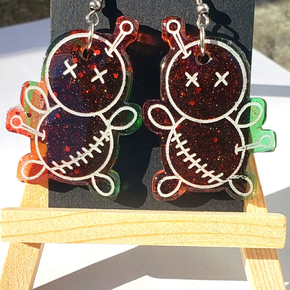 💚❄Christmas Voodoo Doll Earrings/ Handmade/ Dangle Earrings/ Resin Jewelry❄❤